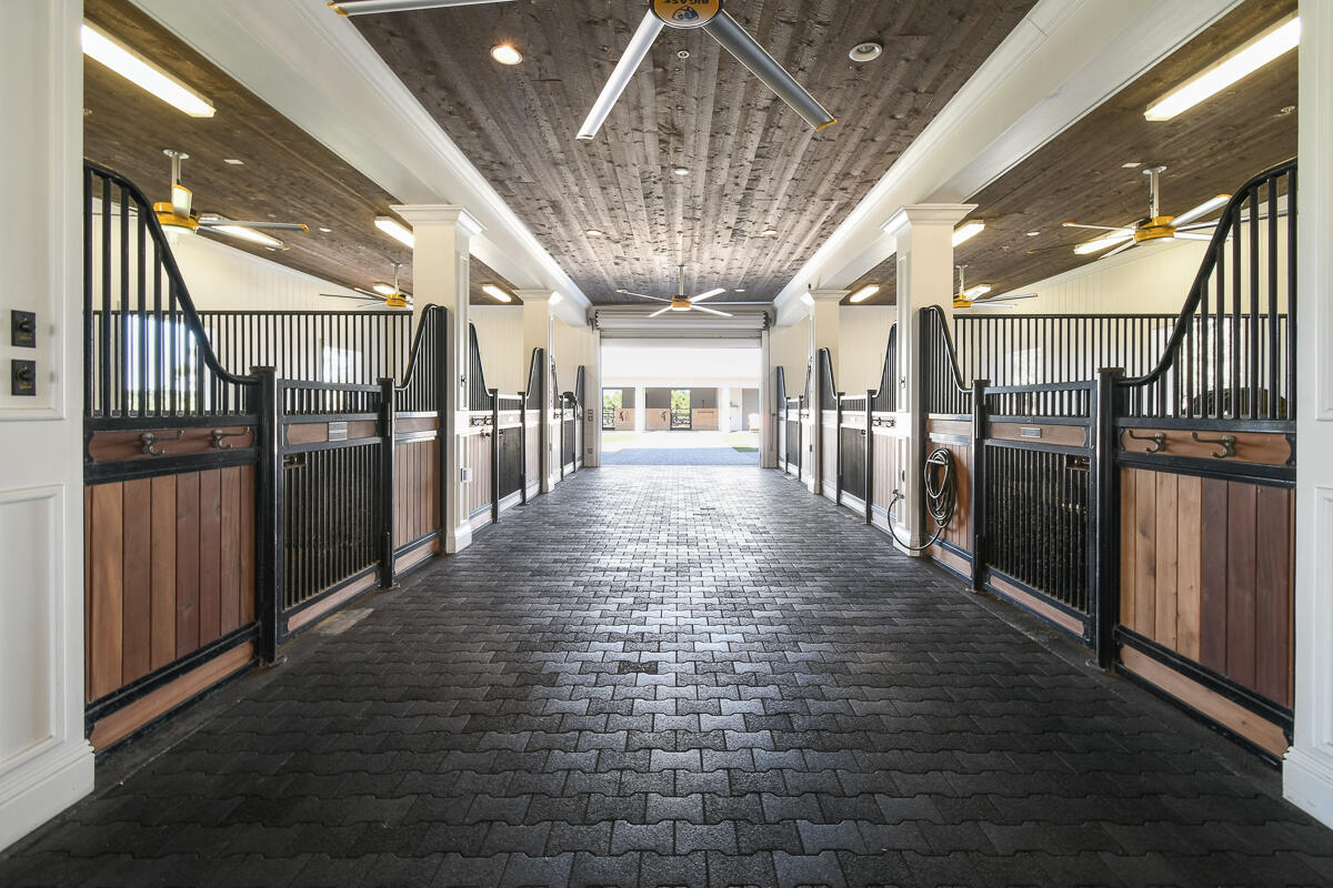 TRAILSIDE - Residential