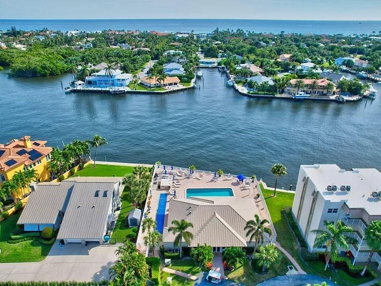 650 Snug Harbor Drive G109