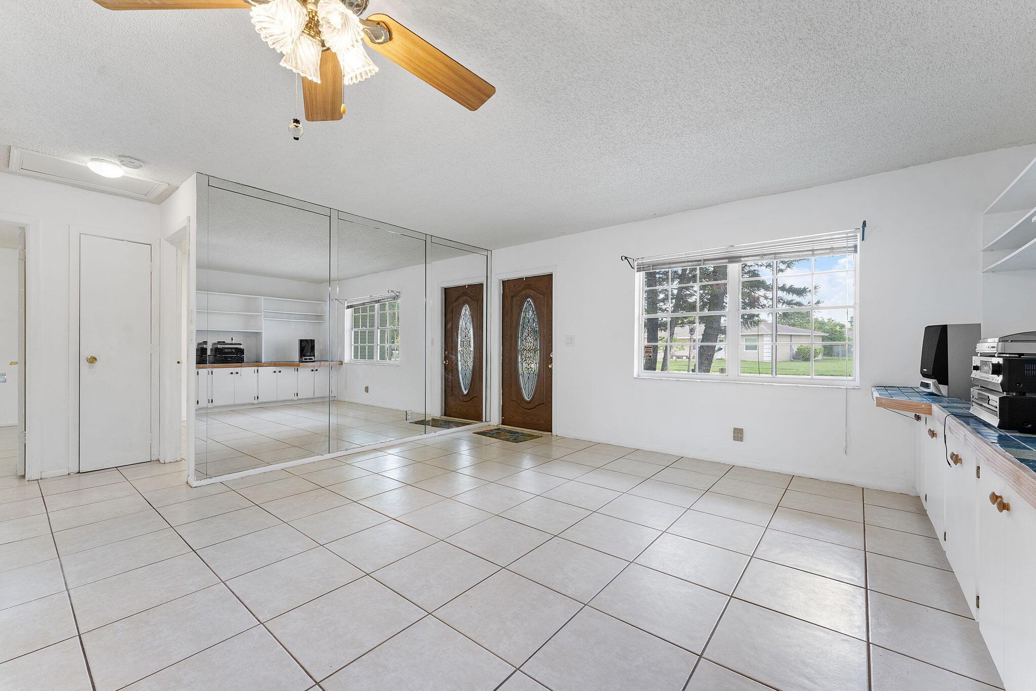 19592 Colorado Circle