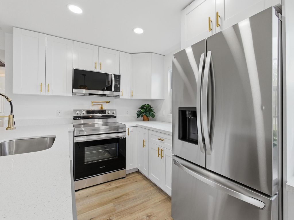 Photo of 21 Prescott B, Deerfield Beach, FL 33442 (MLS # R11152415)