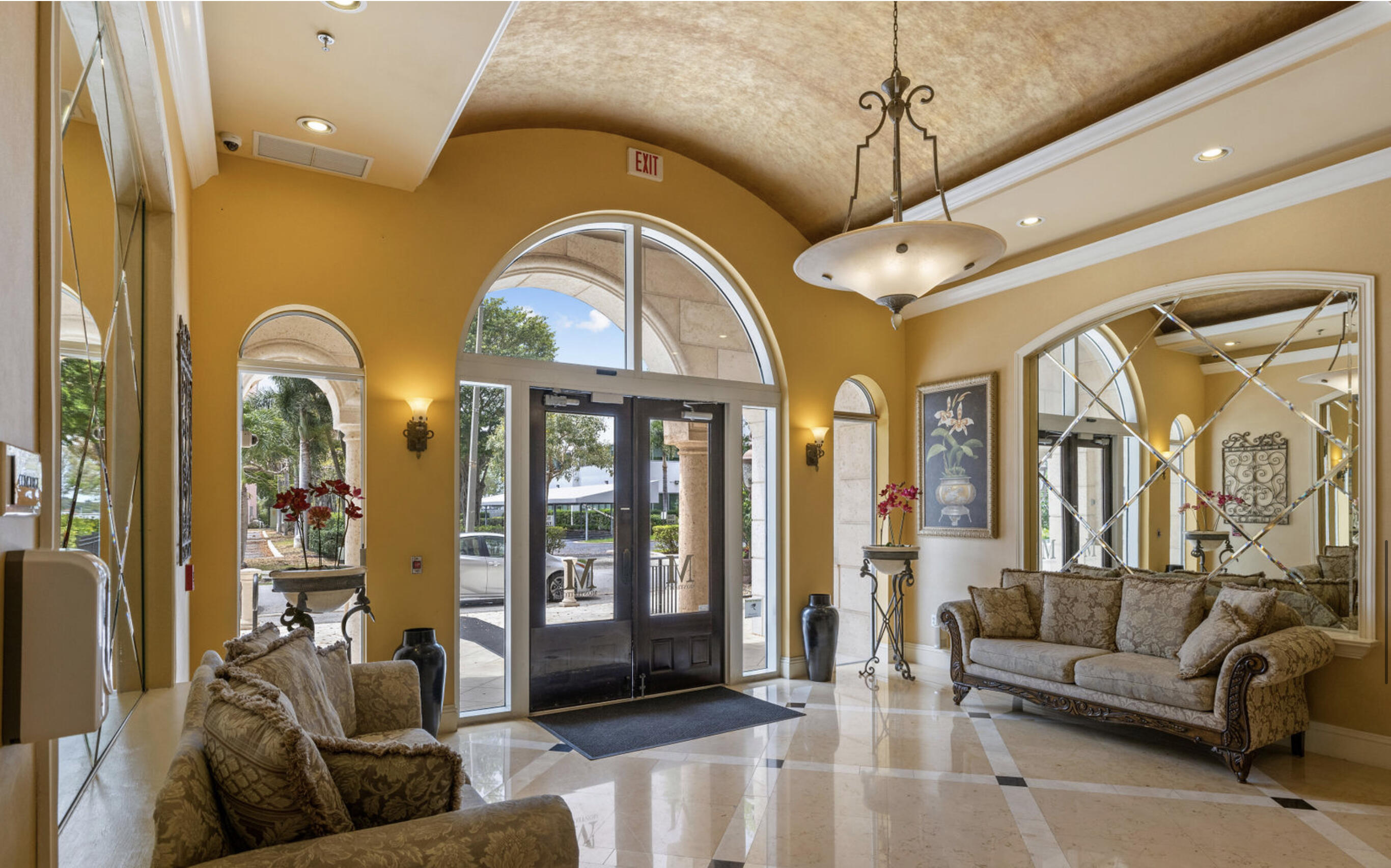 MONTECITO PALM BEACH CONDO - Residential Lease