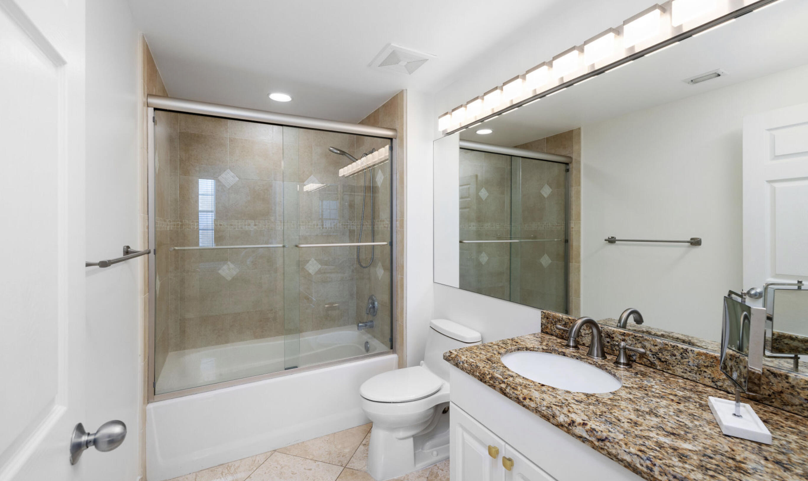 MONTECITO PALM BEACH CONDO - Residential Lease