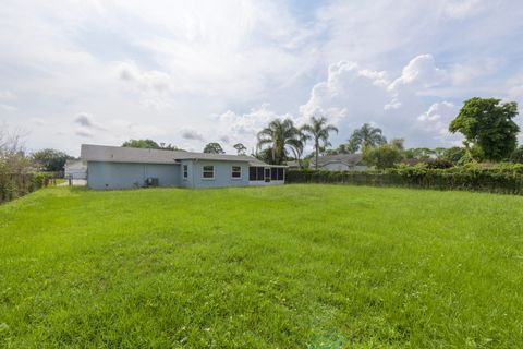 A home in Port St Lucie