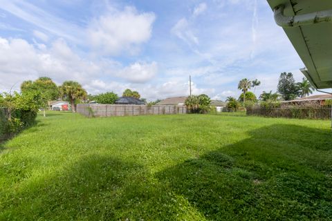 A home in Port St Lucie