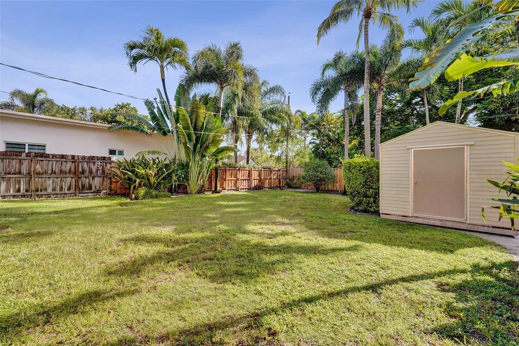 Photo of 1632 NE 17th Avenue, Fort Lauderdale, FL 33305 (MLS # F10524860)