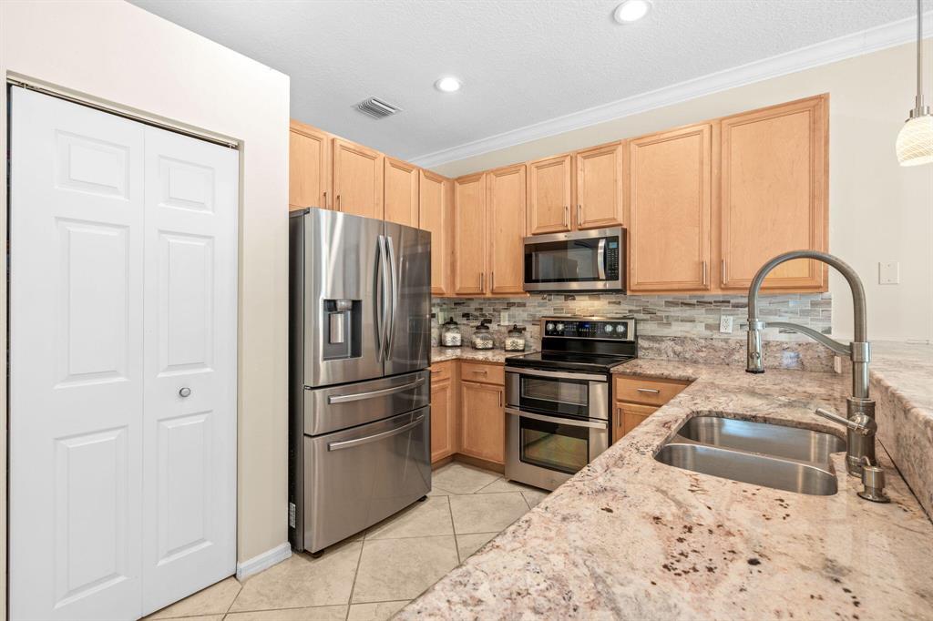 PORT ST LUCIE-SECTION 17 - Residential