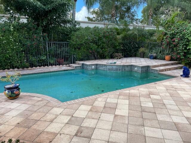 TIVOLI RESERVE - Residential