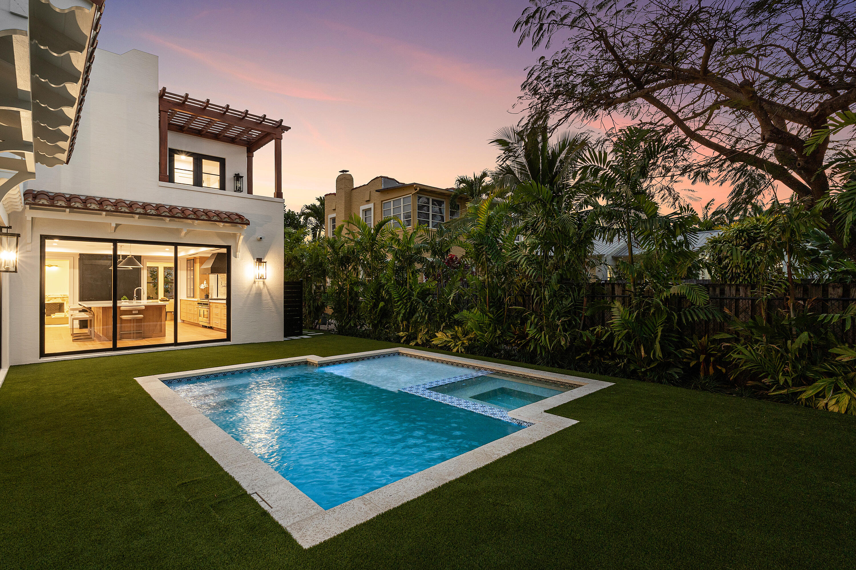 SOUTHLAND PARK - Residential