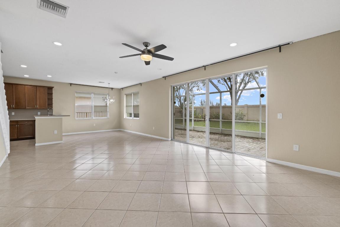 BELLA TERRA PUD 1 - Residential