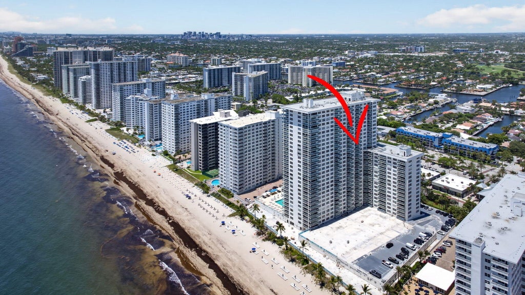 Photo of 3900 Galt Ocean Drive #1814, Fort Lauderdale, FL 33308 (MLS # B26042294)