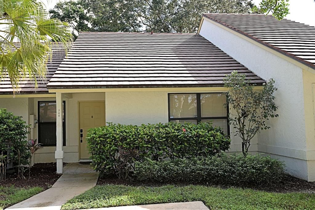 Photo of 706 St Giles Court #706, Palm Beach Gardens, FL 33418 (MLS # R10722419)