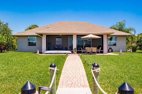 Single Family Residence in Sebastian FL 313 Yearling Trail Trl 16.jpg