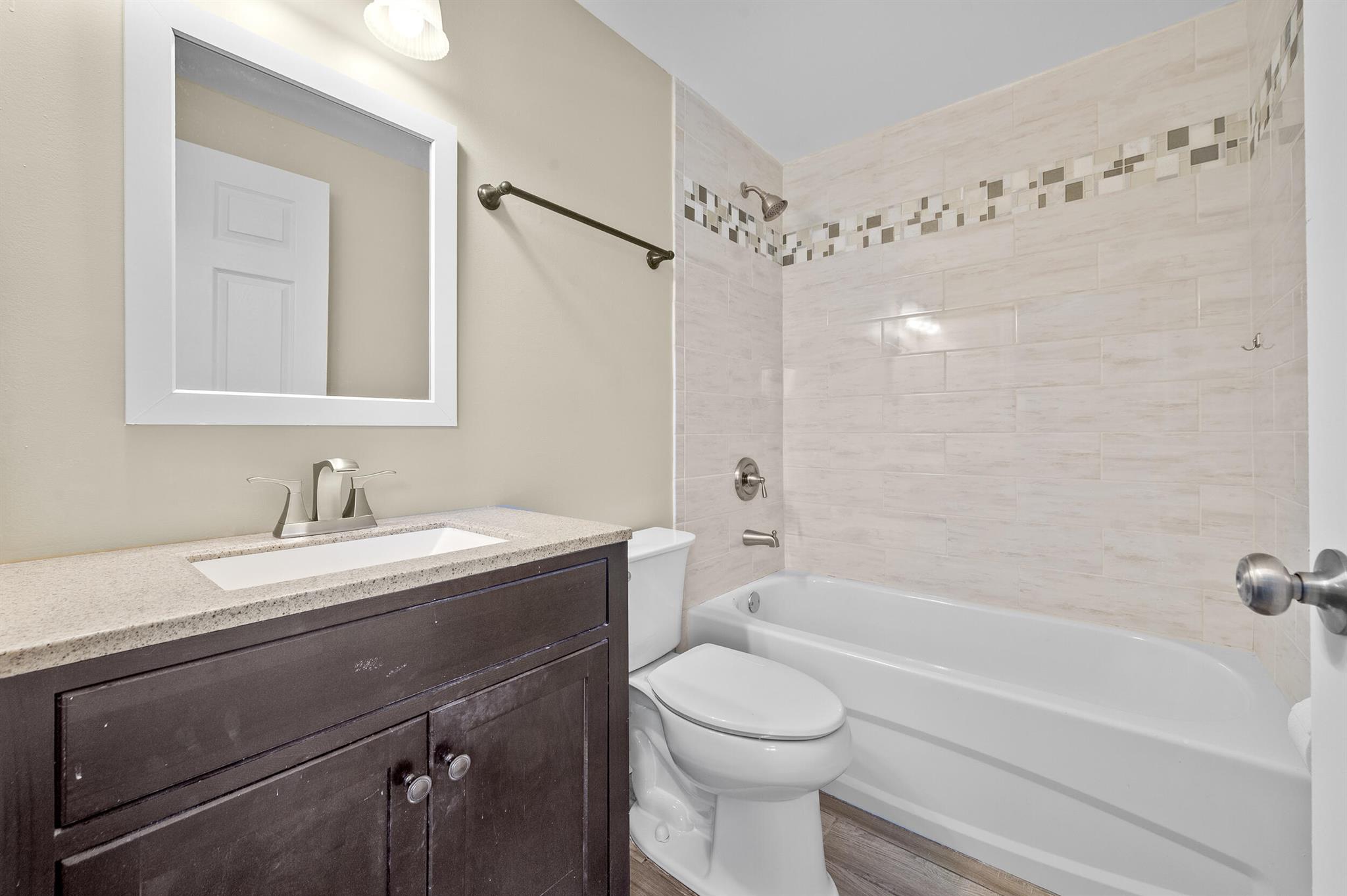 COUNTERPOINT ESTATES - Residential