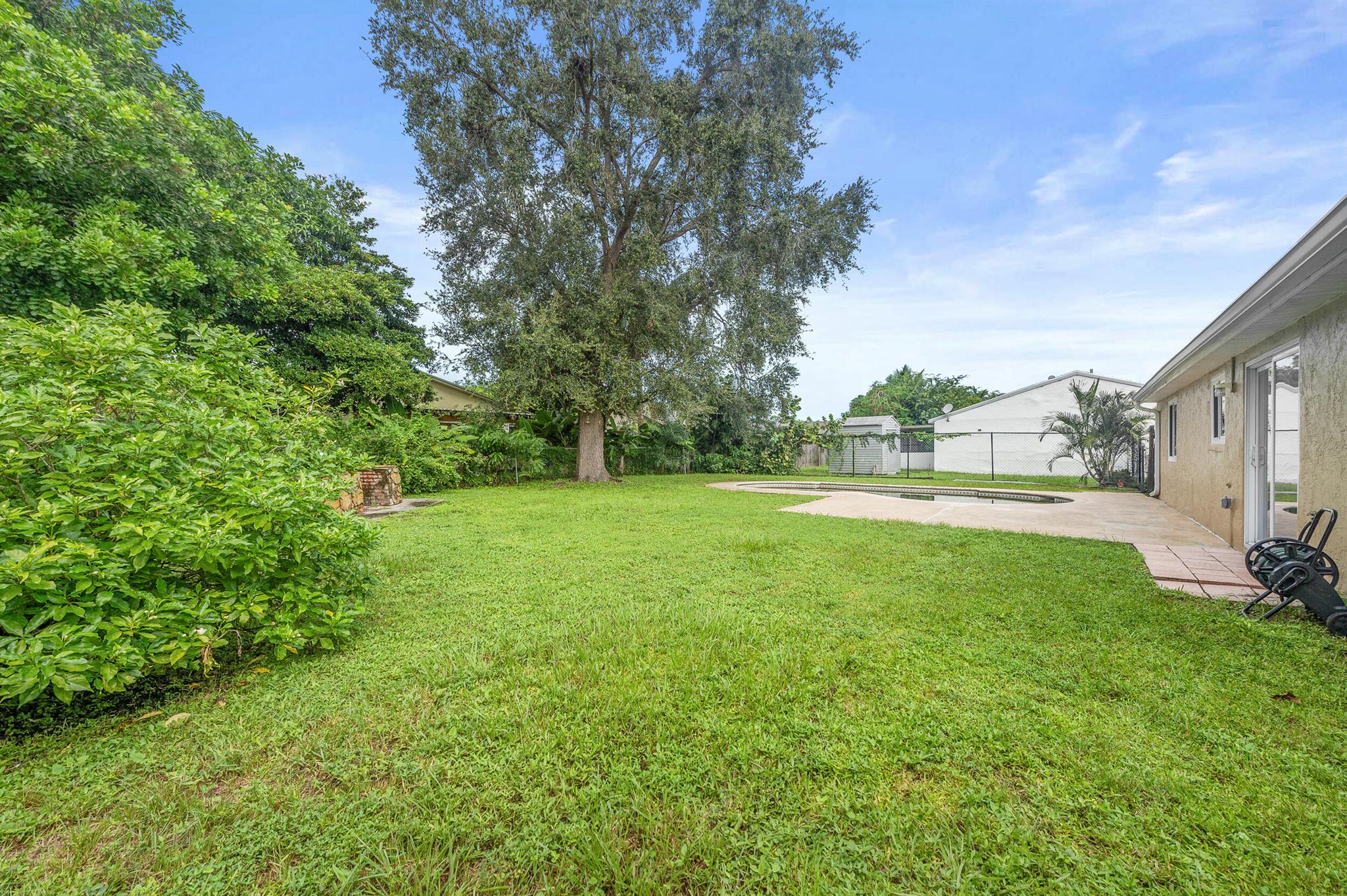 COUNTERPOINT ESTATES - Residential