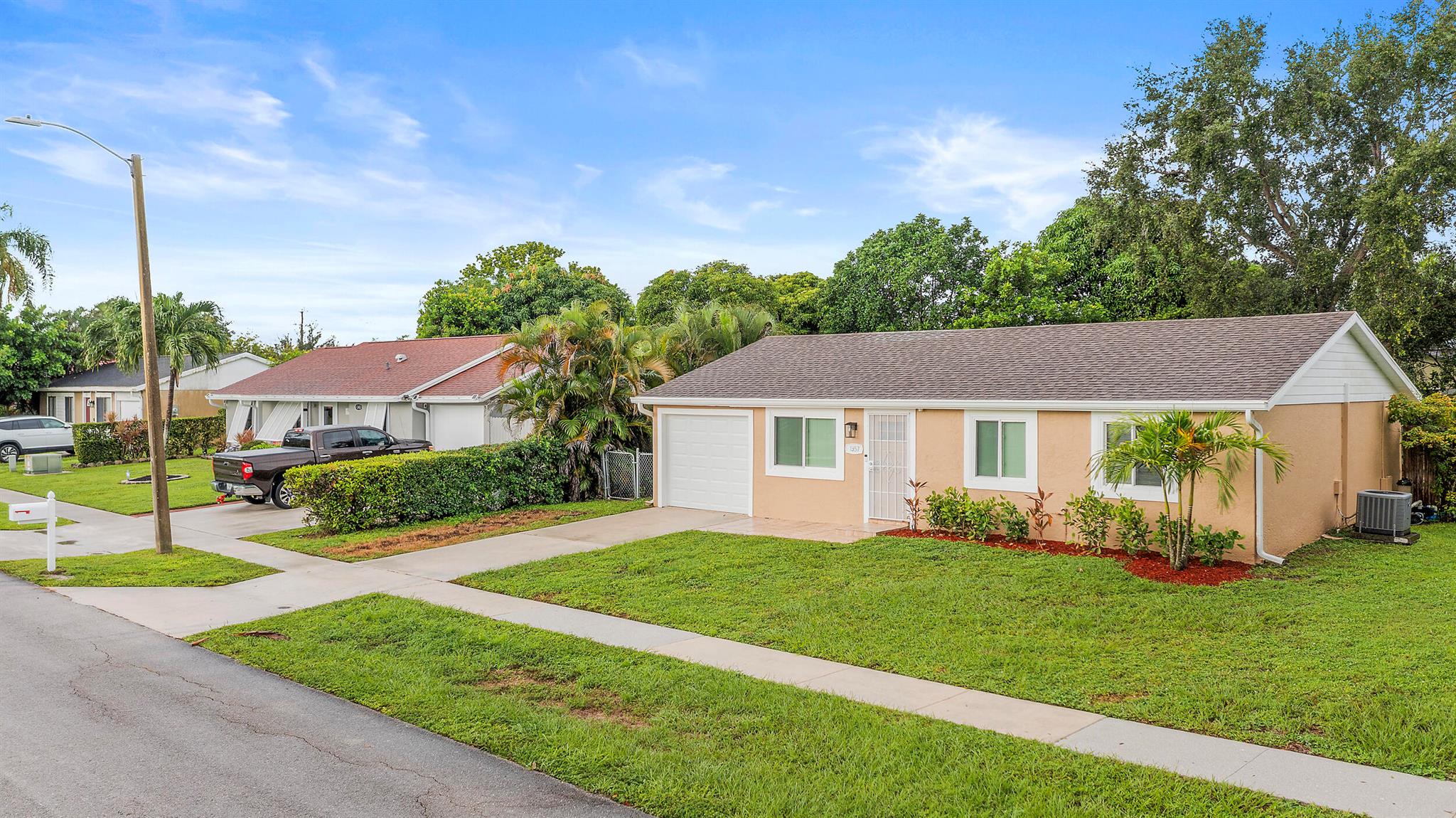 COUNTERPOINT ESTATES - Residential