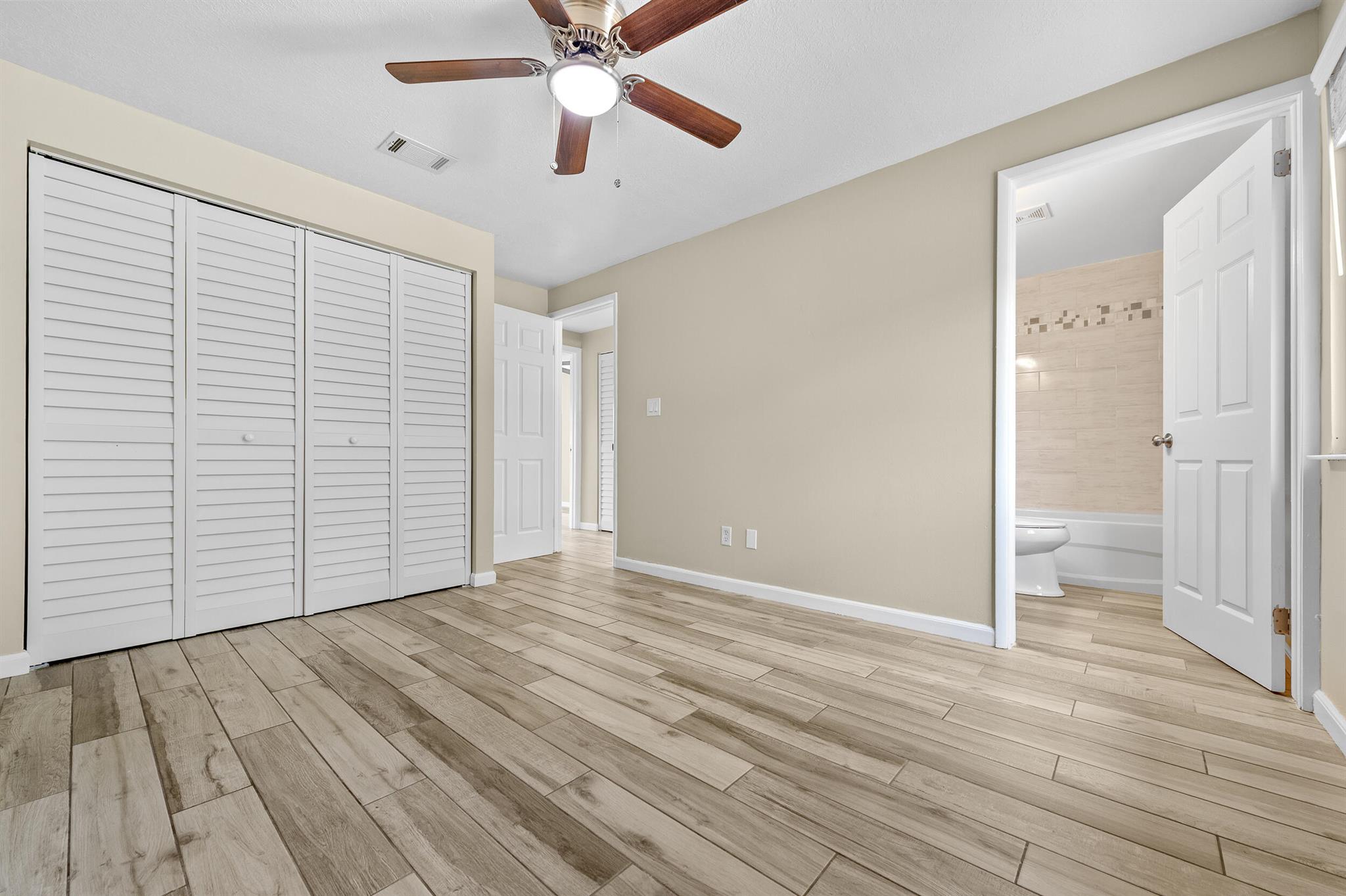 COUNTERPOINT ESTATES - Residential