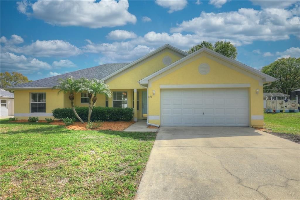 Photo of 626 Carnival Terrace, Sebastian, FL 32958 (MLS # R11060706)