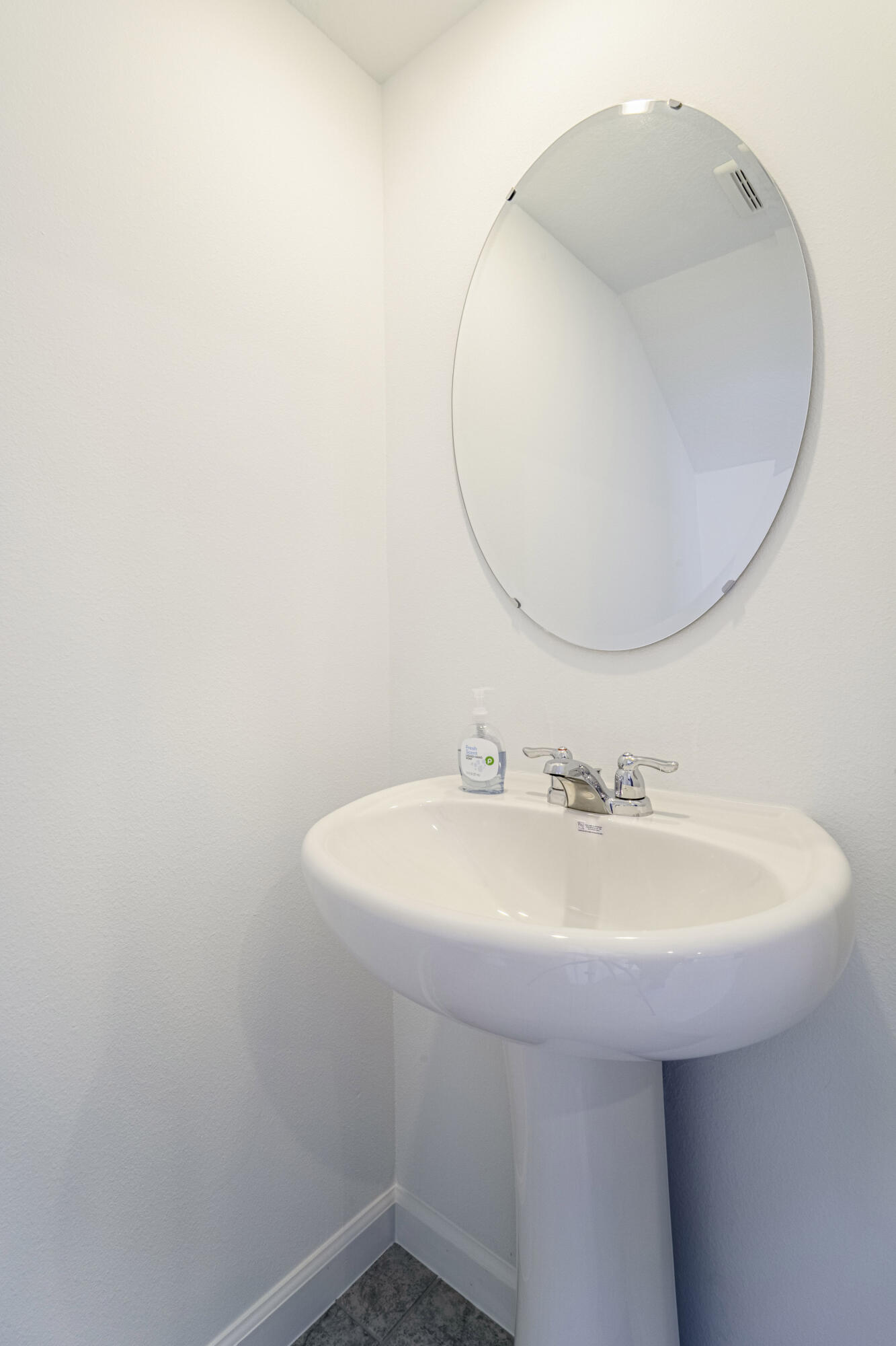 CATAMARAN COVE - PHASE I & II REPLAT - Residential