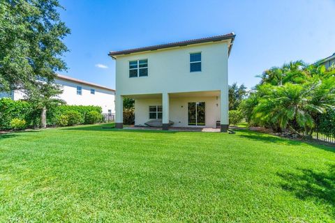 Single Family Residence in Jupiter FL 139 Whale Cay Way Way 36.jpg