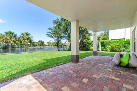 Single Family Residence in Jupiter FL 139 Whale Cay Way Way 32.jpg