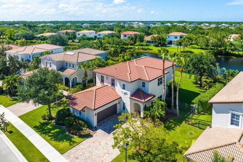 Single Family Residence in Jupiter FL 139 Whale Cay Way Way 38.jpg