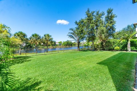 Single Family Residence in Jupiter FL 139 Whale Cay Way Way 35.jpg