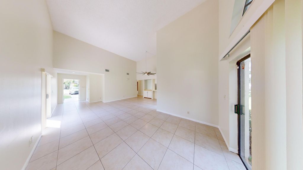 Photo of 3149 Kingswood Terrace, Boca Raton, FL 33431 (MLS # B26009877)