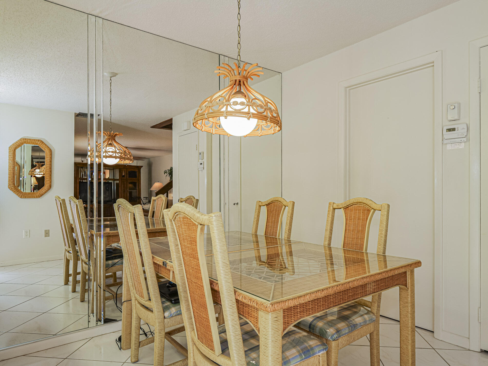 TROPIC VILLAS - Residential