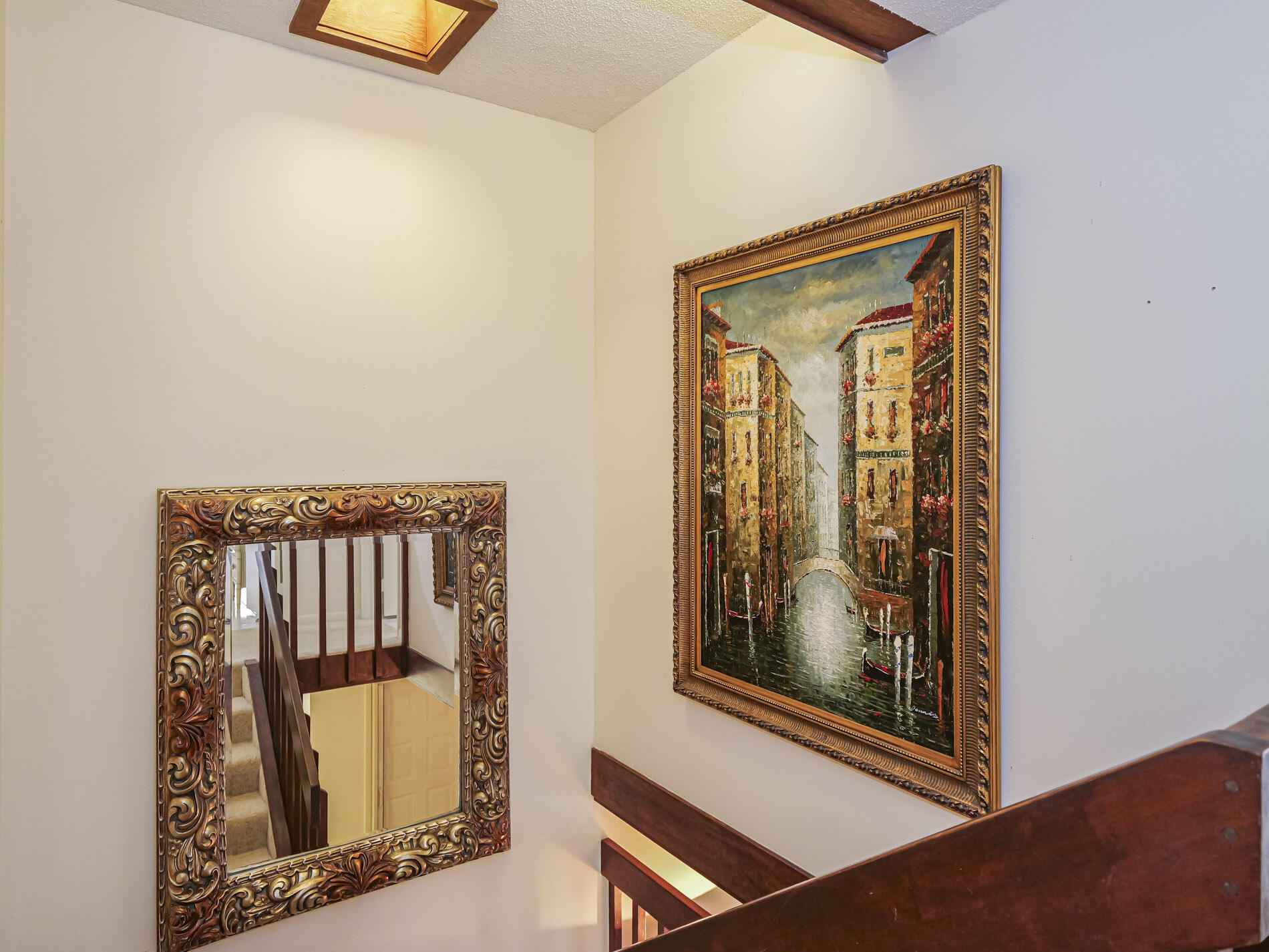 TROPIC VILLAS - Residential