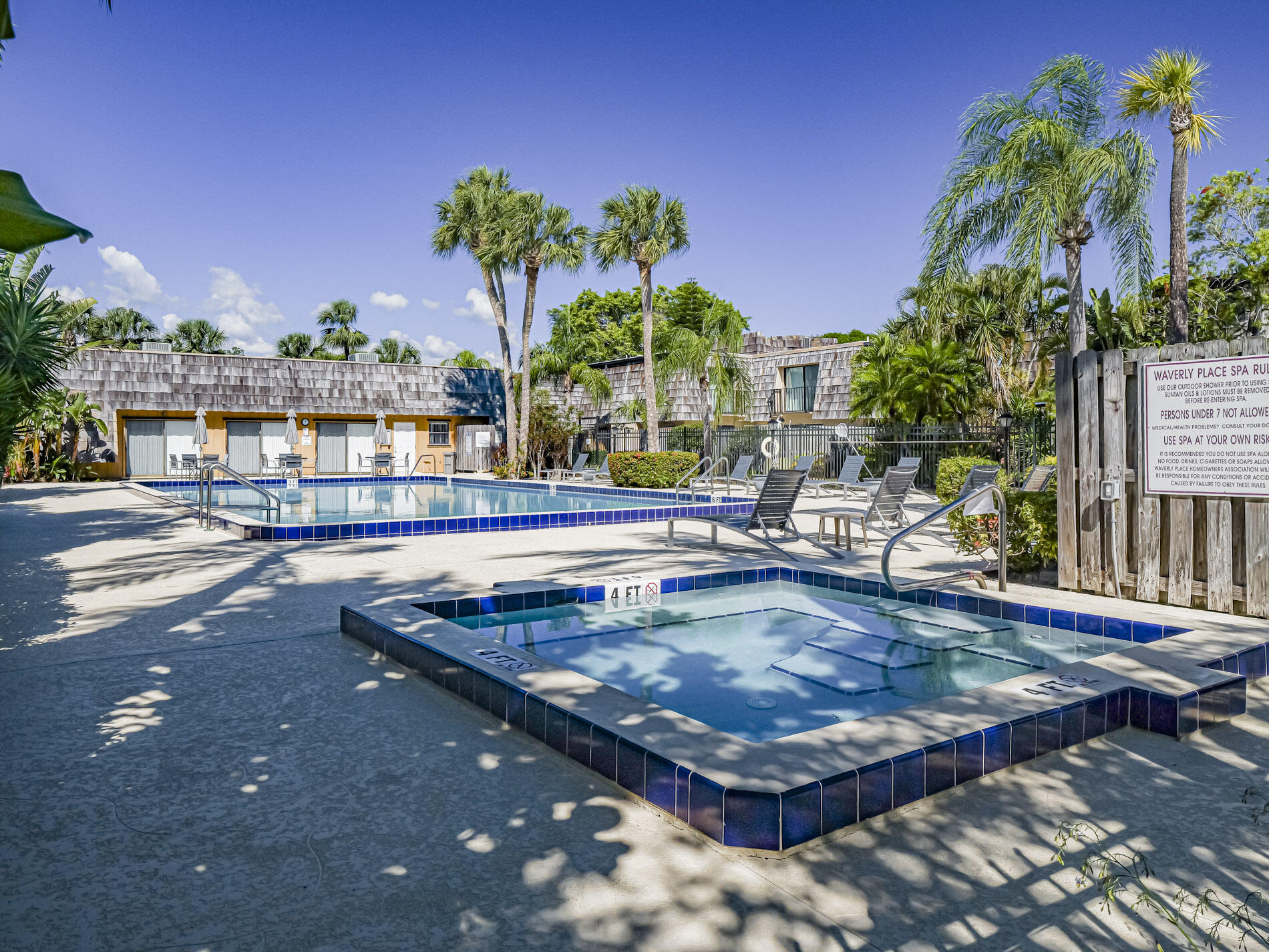 TROPIC VILLAS - Residential