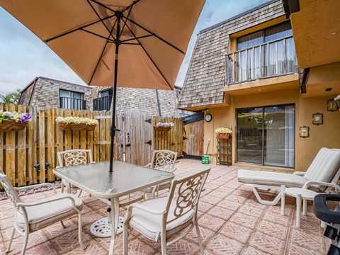 510 N Tropic Lane 10d Vero Beach FL 32960