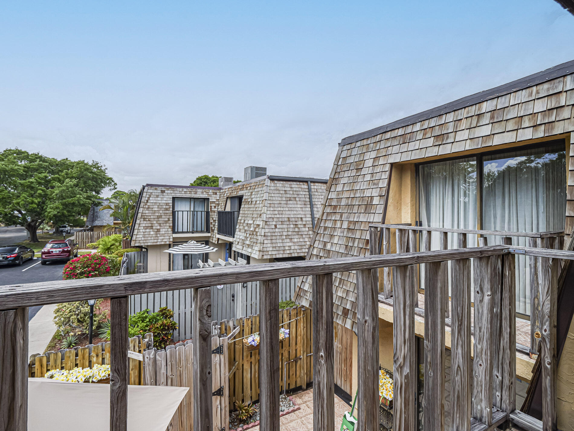 TROPIC VILLAS - Residential