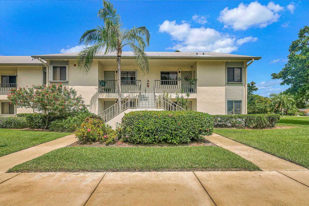 Photo of 2071 NW 21st Terrace #5106, Stuart, FL 34994 (MLS # R10977442)