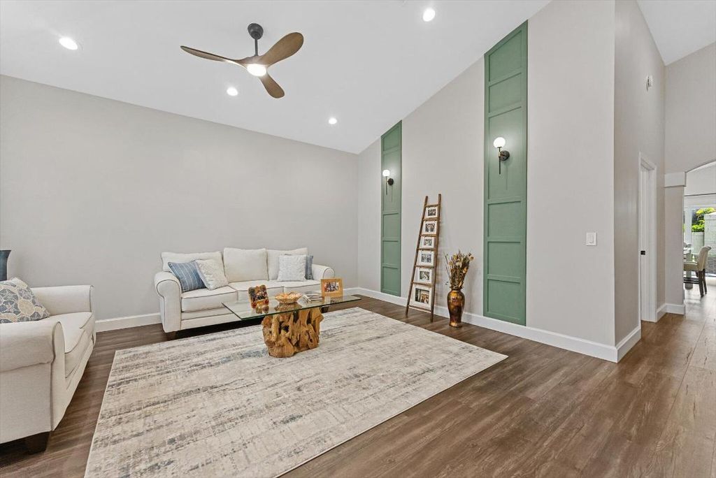 Photo of 13506 Carrick Green Court, Delray Beach, FL 33446 (MLS # R11099930)