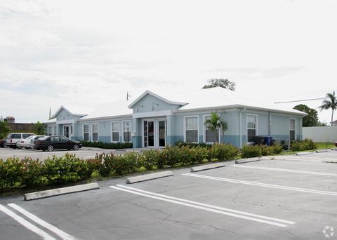 1511 Prosperity Farms Road B Lake Park FL 33403