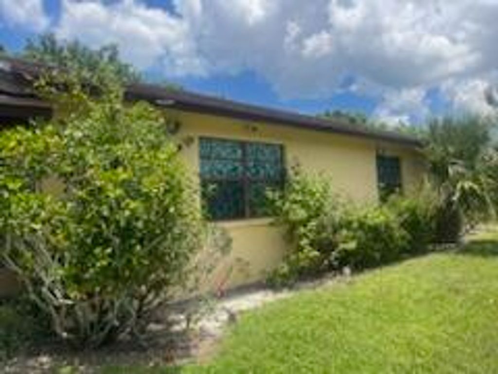 Photo of 4638 Perth Road #4638, West Palm Beach, FL 33415 (MLS # B26041001)