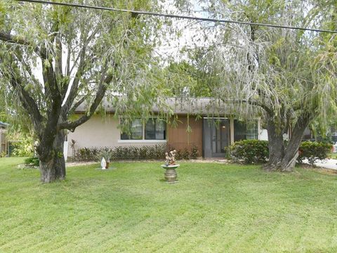 295 NW Archer Avenue Port St Lucie FL 34983