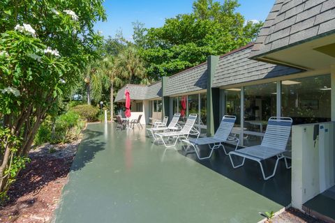 Tiny photo for 801 S Federal Highway #1005, Pompano Beach, FL 33062 (MLS # B26035243)
