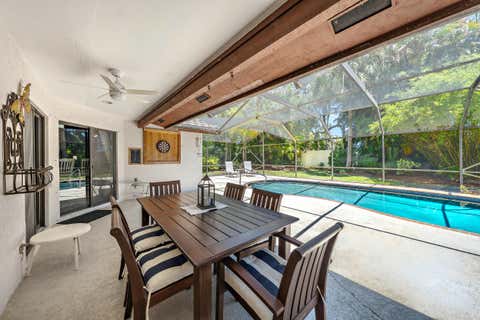 Photo of 5794 Lonewood Court, Jupiter, FL 33458 (MLS # B26051248)