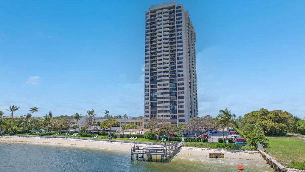 Photo of 5600 N Flagler Drive #1803, West Palm Beach, FL 33407 (MLS # B26031191)