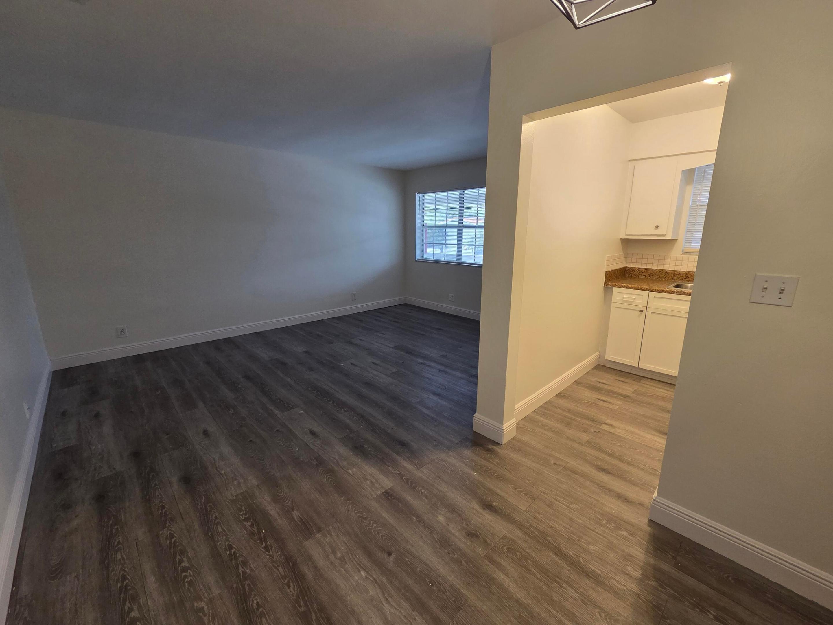 CORAL RIDGE ADD - Residential Lease