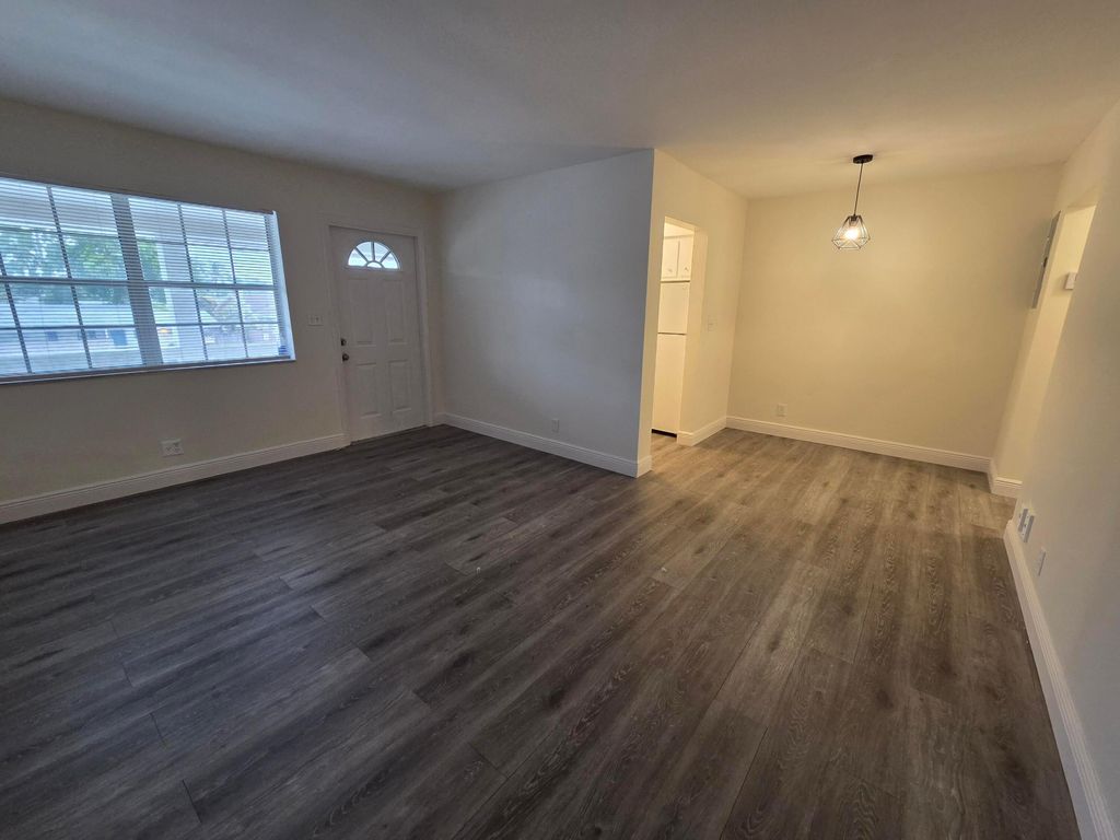 Photo of 1810 NE 56th Street #5, Fort Lauderdale, FL 33308 (MLS # B26003244)