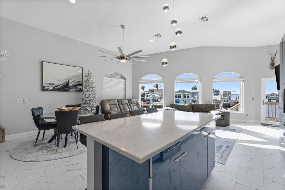 VENTURE OUT AT INDIAN RIVER INC (SECTION D) - Residential