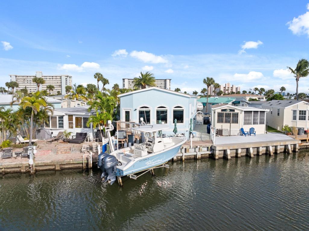 VENTURE OUT AT INDIAN RIVER INC (SECTION D) - Residential