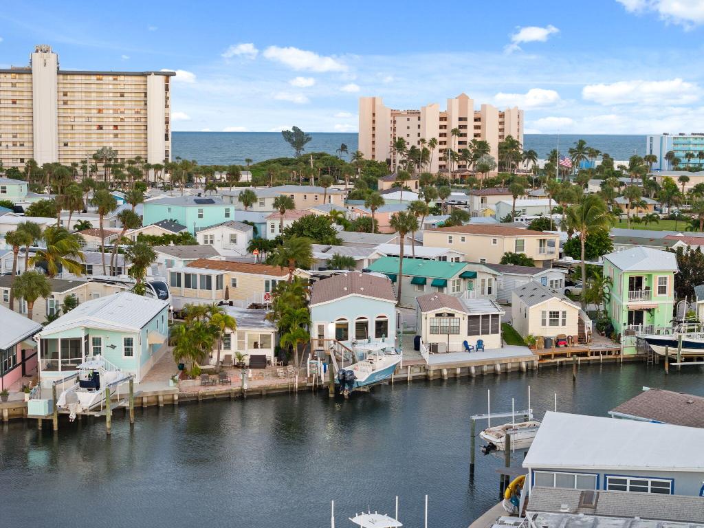 VENTURE OUT AT INDIAN RIVER INC (SECTION D) - Residential