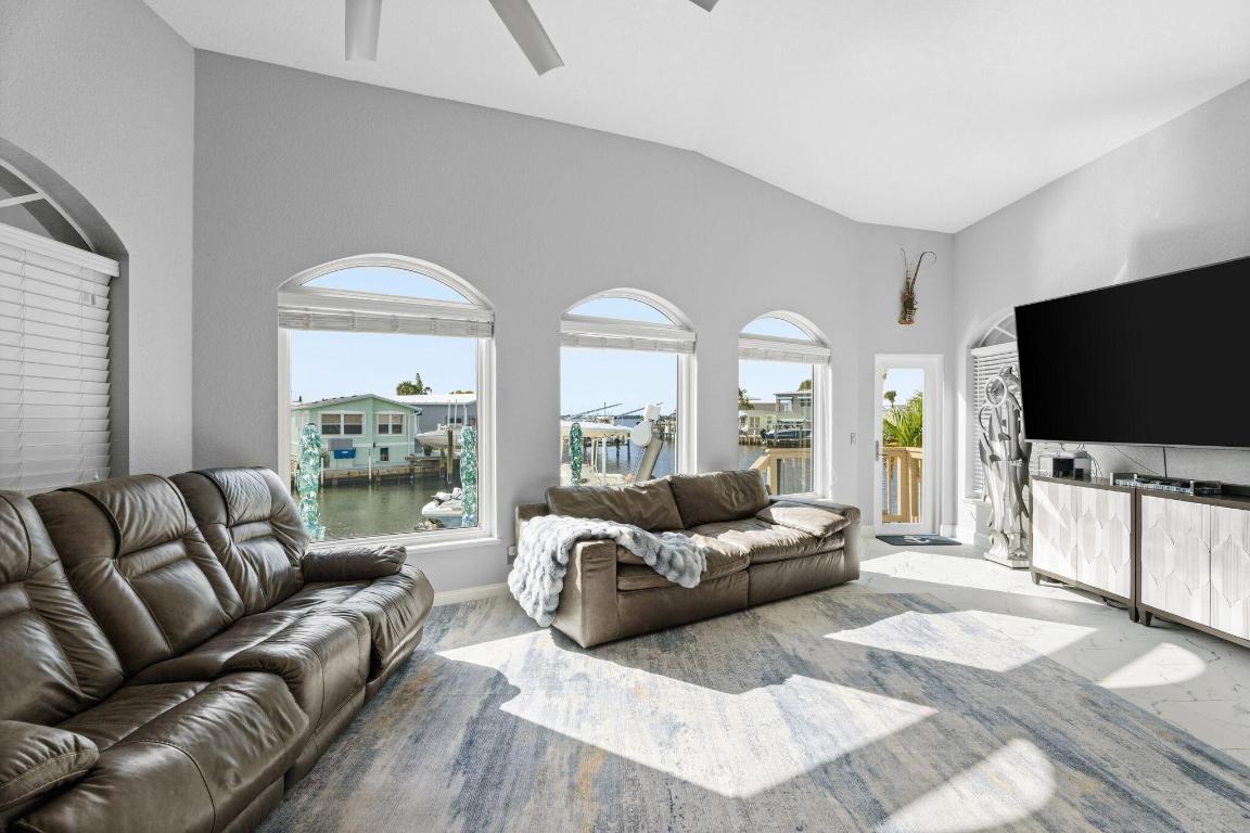 VENTURE OUT AT INDIAN RIVER INC (SECTION D) - Residential