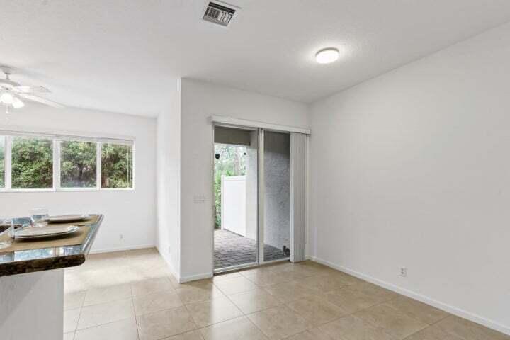 HERITAGE ENCLAVE - Residential Lease