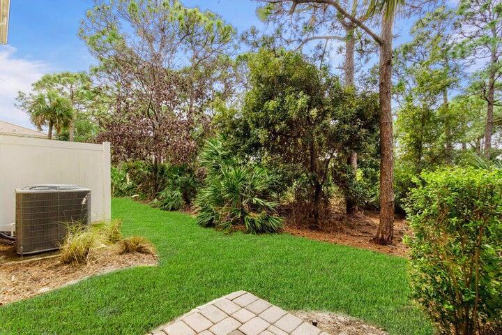 HERITAGE ENCLAVE - Residential Lease