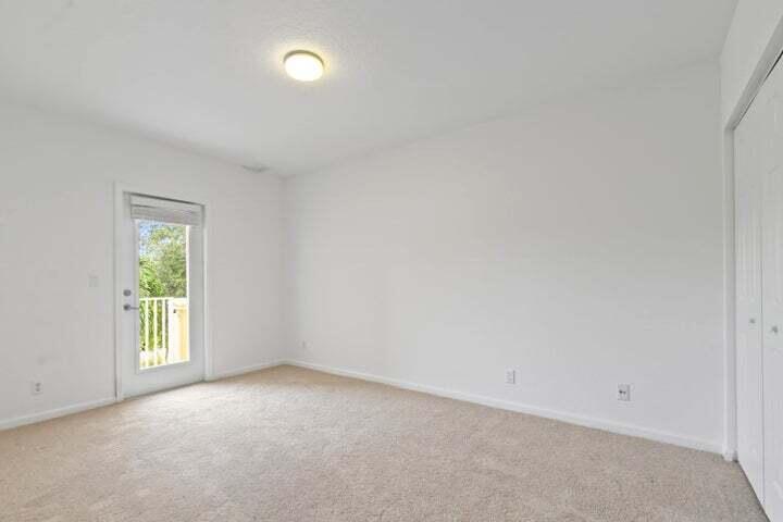 HERITAGE ENCLAVE - Residential Lease