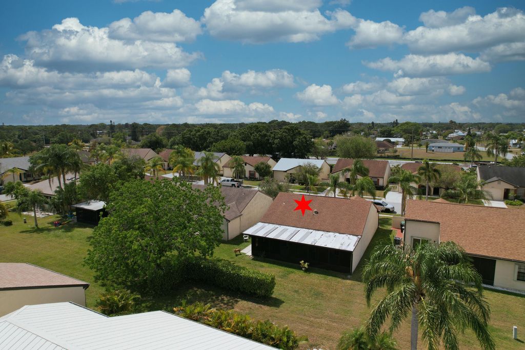 Photo of 2313 SE Breckenridge Circle, Port Saint Lucie, FL 34952 (MLS # R11164821)